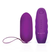 Wibratory wodoodporne Wibratory wodoodporne - bezprzewodowe jajeczko wibrujące - b swish bnaughty unleashed classic fioletowy